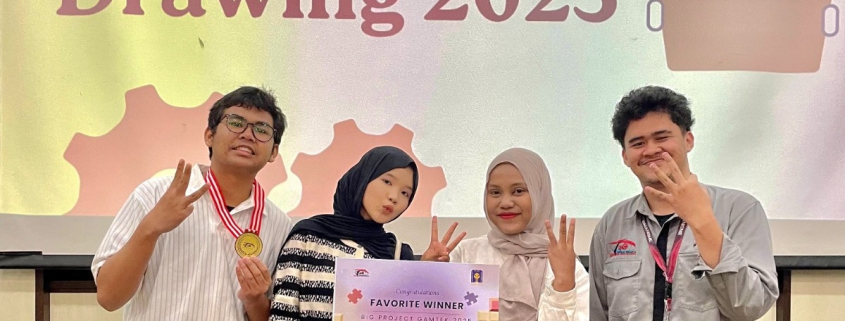 Tiga Mahasiswa Manajemen Rekayasa UII meraih Juara Favorite